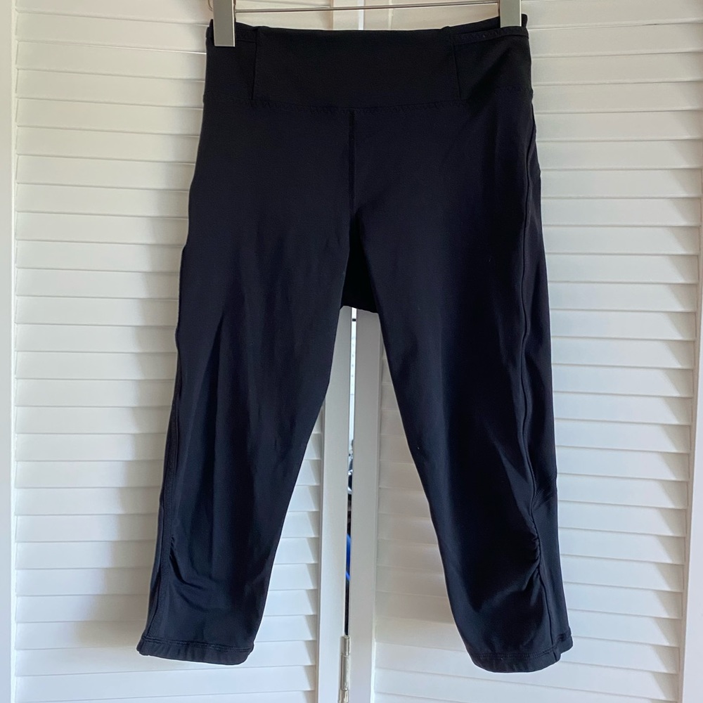 Lululemon 19” Crop 🍋